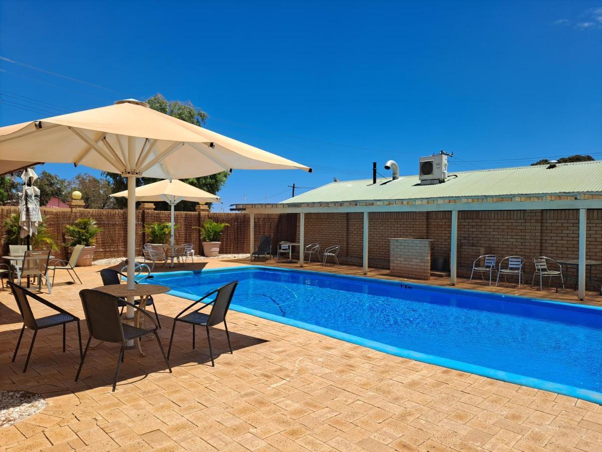 Albion Hotel Kalgoorlie Eksteriør billede