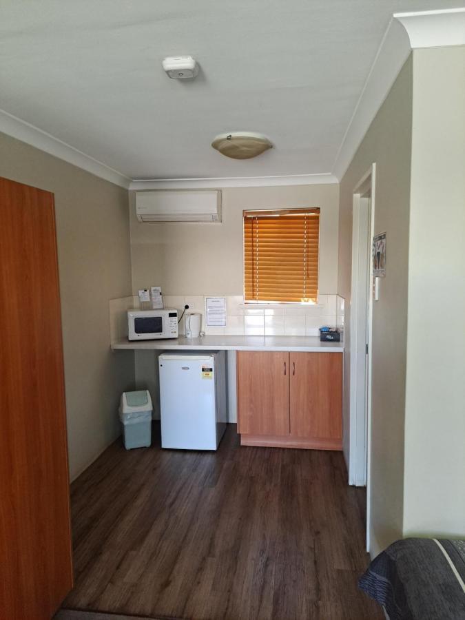 Albion Hotel Kalgoorlie Eksteriør billede